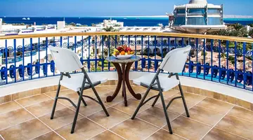 SEAGULL BEACH RESORT & CLUB