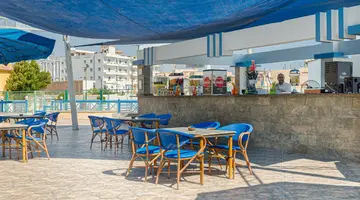 SEAGULL BEACH RESORT & CLUB