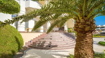 Seagull Beach Resort Hurghada