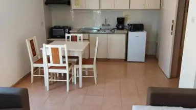 Seagull Hotel Apartments