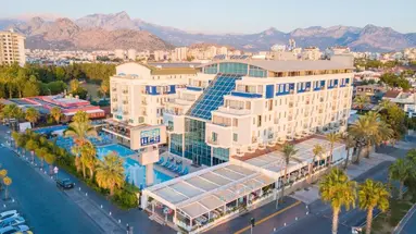 SEALIFE FAMILY RESORT