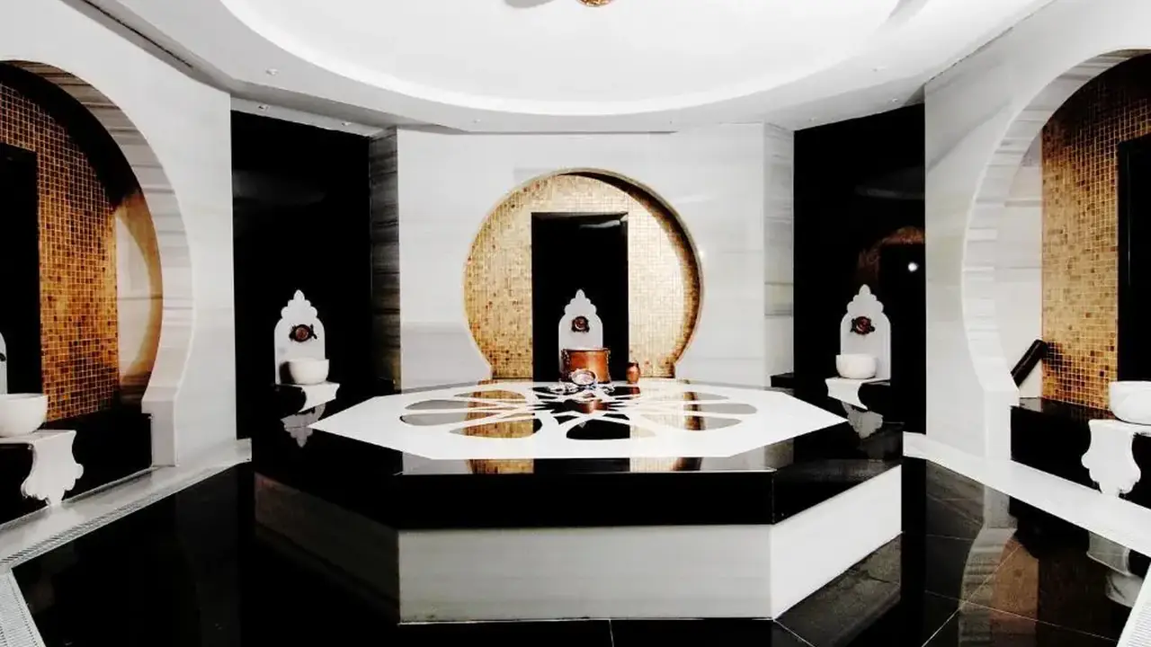 SEAMELIA BEACH HOTEL