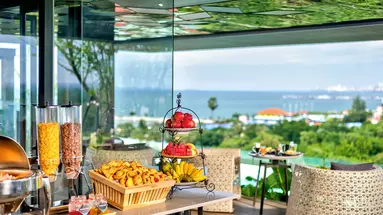 Seaphere Pattaya Hotel by Elite Suites (ex. Cross Vibe Pattaya Seaphere)