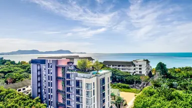 Seaphere Pattaya Hotel by Elite Suites (ex. Cross Vibe Pattaya Seaphere)