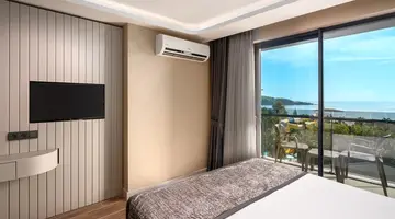 Seaphoria Beach Resort Hotel