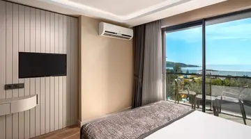 Seaphoria Beach Resort Hotel