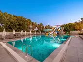 SEAPHORIA BEACH RESORT