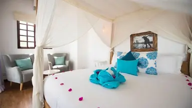 SEAPOINT BOUTIQUE HOTEL