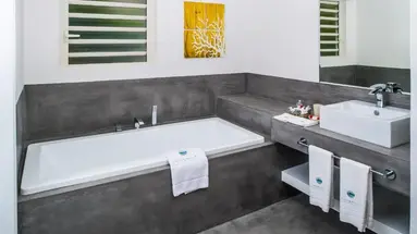 SEAPOINT BOUTIQUE HOTEL