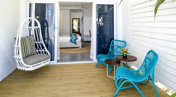 SEAPOINT BOUTIQUE HOTEL