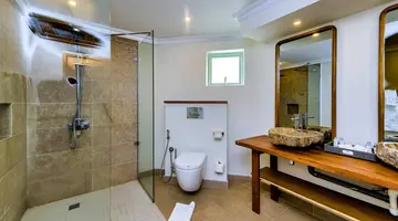 Seasense Boutique Hotel & Spa