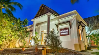 Seasense Boutique Hotel