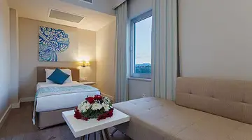 Seashell Resort And Spa