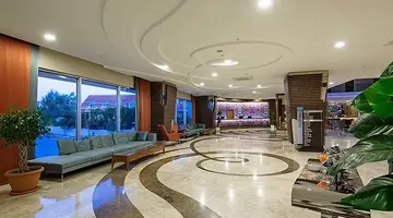 Seashell Resort And Spa