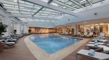 Seashell Resort And Spa
