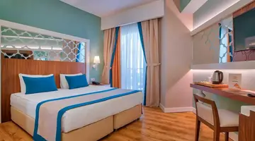 Seashell Resort & Spa