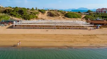 Seashell Resort & Spa
