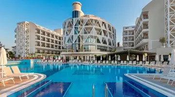 Seashell Resort & Spa