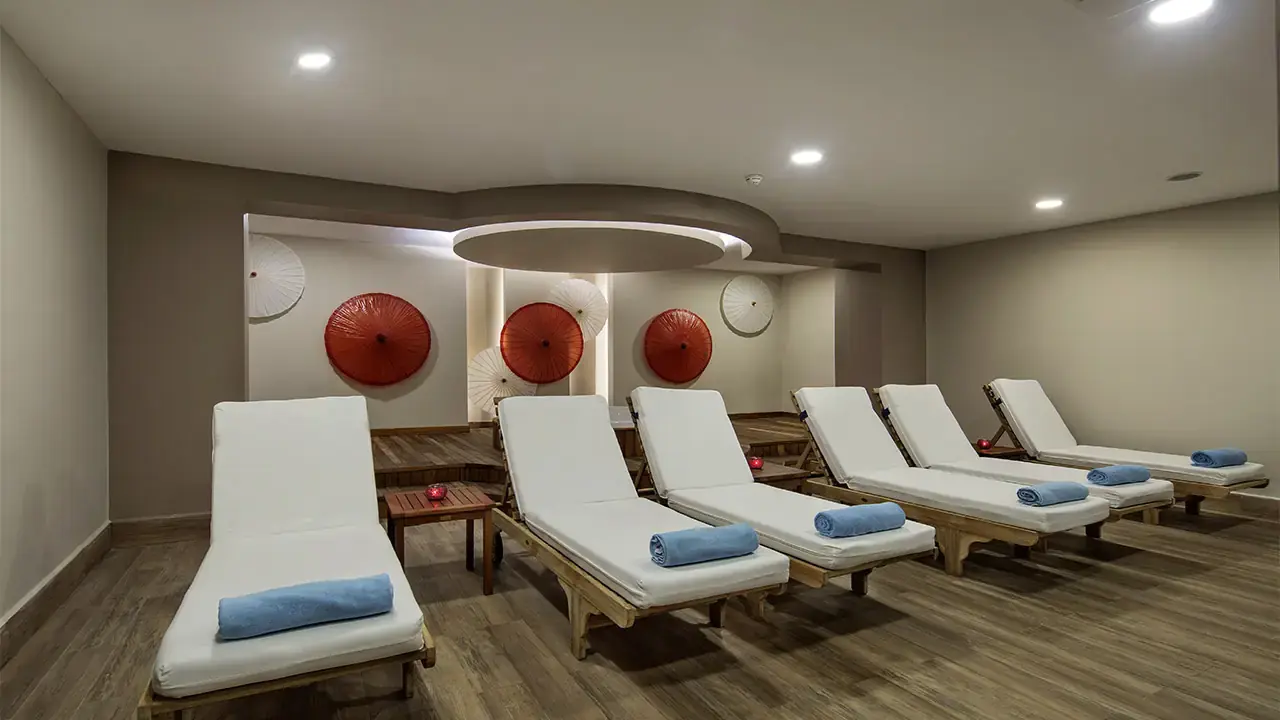 SeaShell Resort & Spa