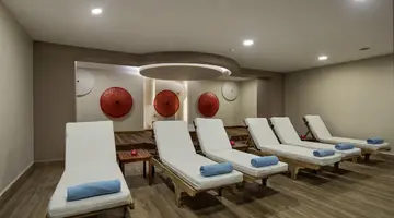 Seashell Resort & Spa