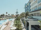SeaShell Resort & Spa
