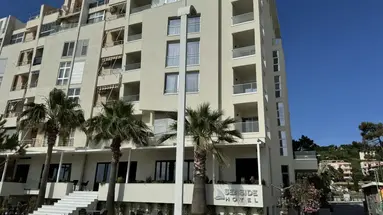 Seaside Hotel