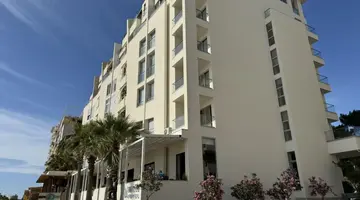 Seaside Hotel