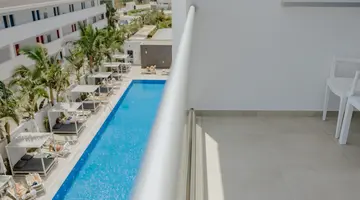 SEASONS HOTEL BY TASIA MARIS ADULTS ONLY (+15)