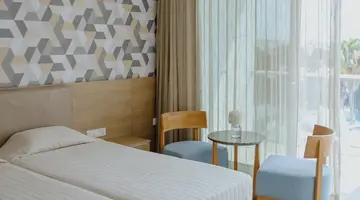 SEASONS HOTEL BY TASIA MARIS ADULTS ONLY (+15)