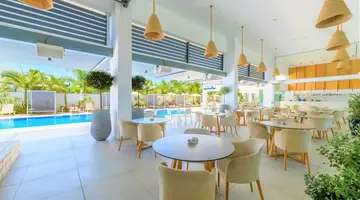 Seasons Hotel by Tasia Maris