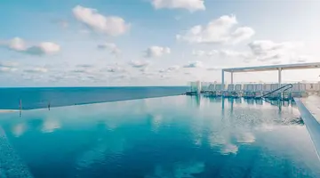 Seaview Hotel
