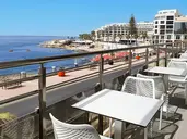 SeaView Hotel