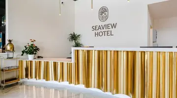 SeaView Hotel