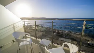 SeaView Hotel
