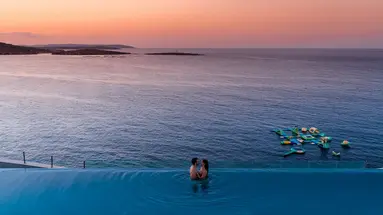 SeaView Hotel