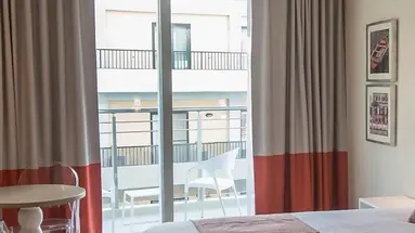 SeaView Hotel
