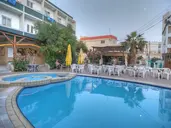 SeaView Hotel