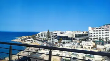 Seaview Hotel