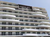 SeaView Hotel