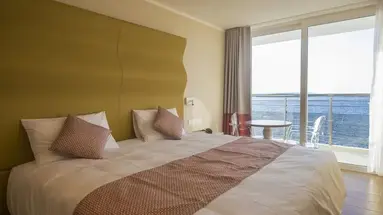 SeaView Hotel