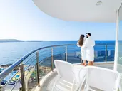 SeaView Hotel