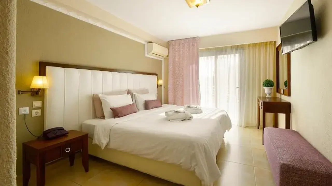 Secret Paradise Hotel and Spa