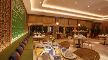 SECRETS BAHIA REAL RESORT & SPA ( ADUTLS ONLY +16)