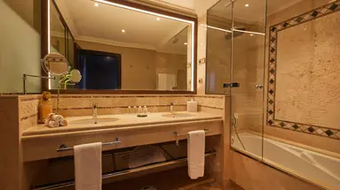 SECRETS BAHIA REAL RESORT & SPA ( ADUTLS ONLY +16)