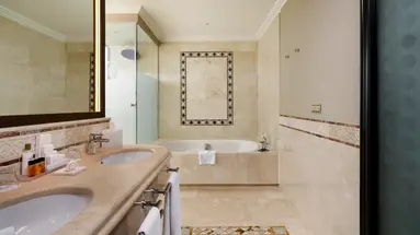 SECRETS BAHIA REAL RESORT & SPA ( ADUTLS ONLY +16)