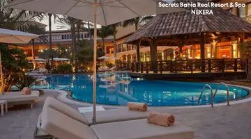 Secrets Bahía Real Resort & Spa