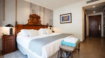 SECRETS MALLORCA VILLAMIL RESORT & SPA (ADULTS ONLY 18+)