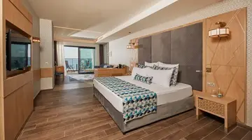 Secrets Sunny Beach Resort &amp Spa