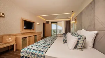 Secrets Sunny Beach Resort &amp Spa