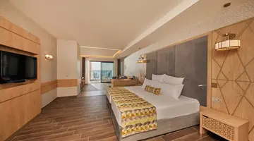 SECRETS SUNNY BEACH RESORT & SPA (EX. RIU PALACE SUNNY BEACH